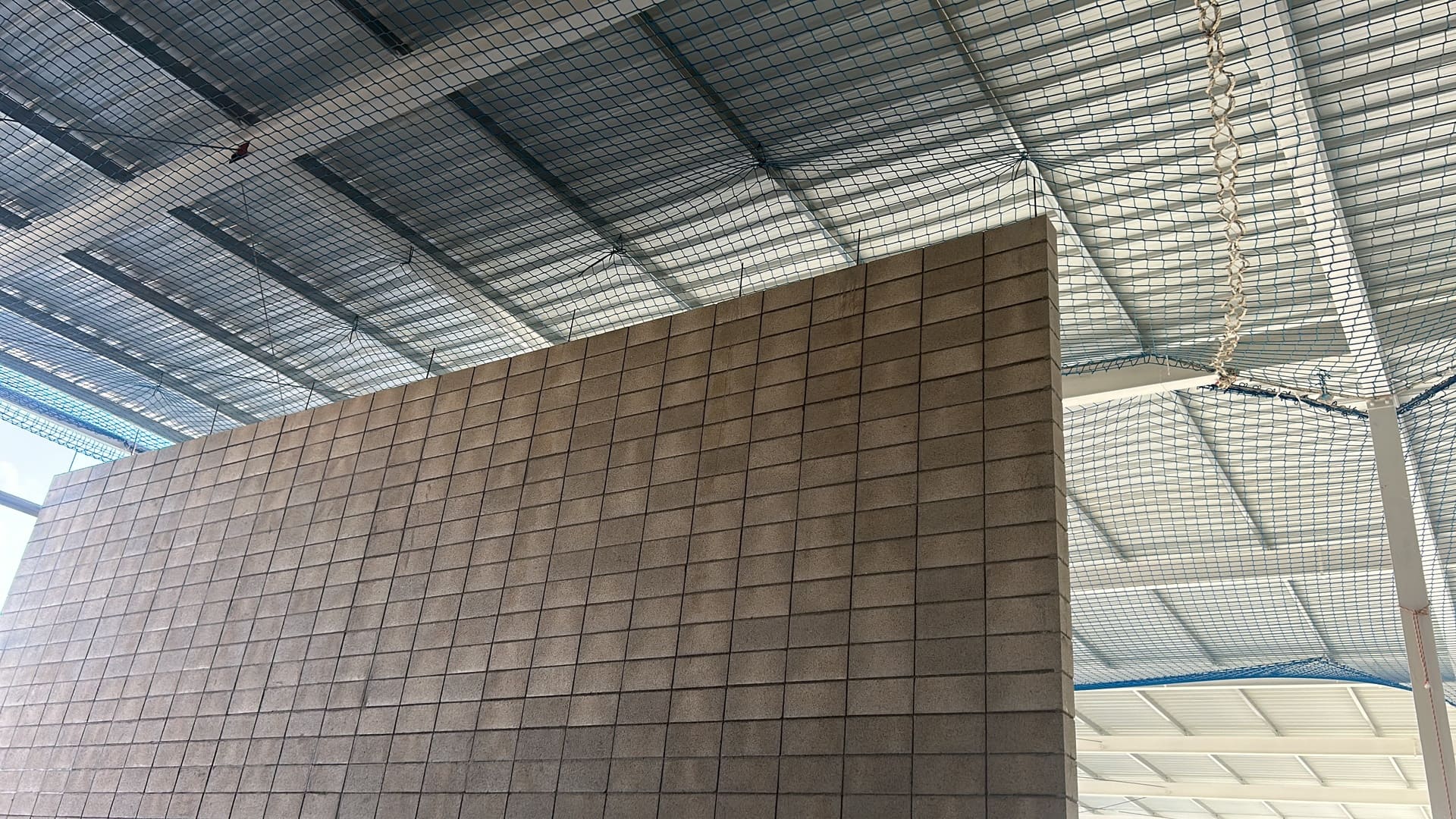 Vilanova del Camí nave